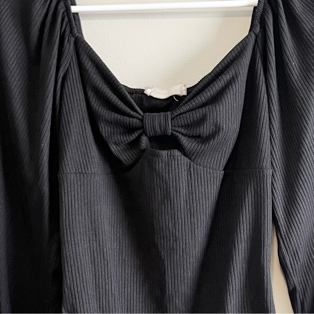 Altar'd State Ruched Keyhole Long Sleeve Ribbed Bodysuit - Picture 3 of 4